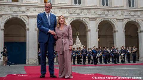 German and Italian Leaders Discuss Third-Country Return Strategies