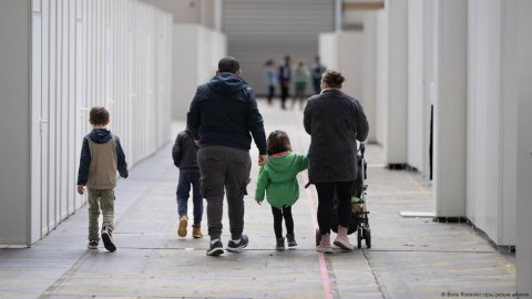 Germany Suspends Family Reunification for Refugees: Key Updates