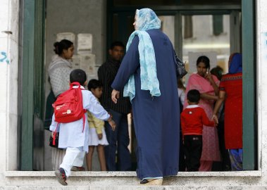 Italy Launches Initiative to Help Migrant Children in Schools