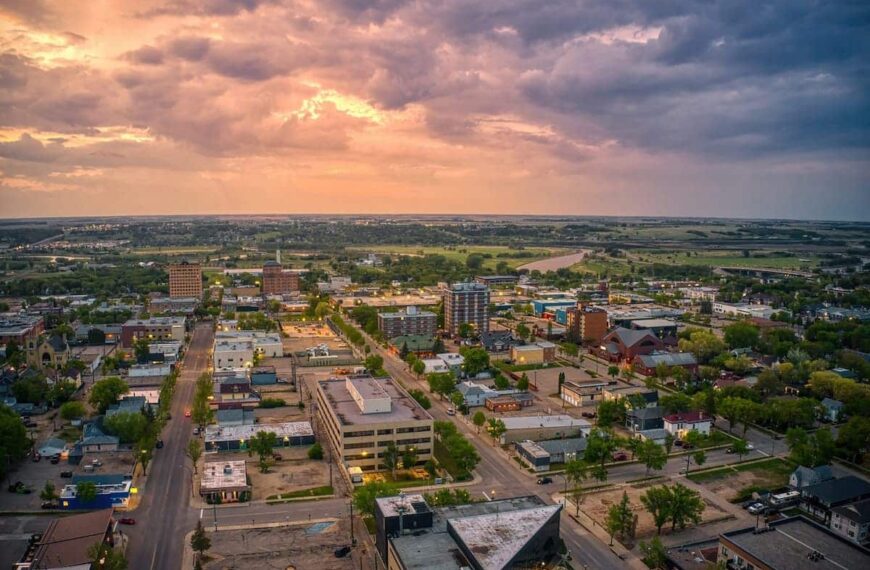 Manitoba Invites Skilled Workers for Provincial Immigration Draw