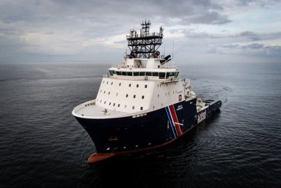 Migrant Tragedy: One Dead, 62 Rescued in Channel Crossing