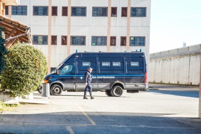 NGOs Criticize Italy's Migrant Treatment After Prison Suicide