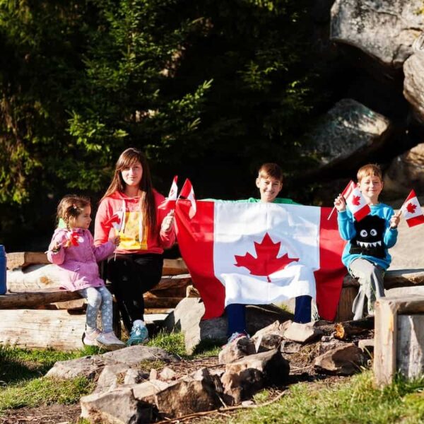 New Canadians Choosing to Stay: Study Debunks Migration Myths