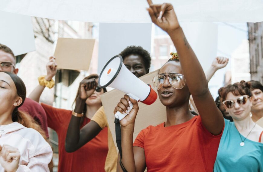 Understanding Immigrants' Rights to Protest in the U.S.