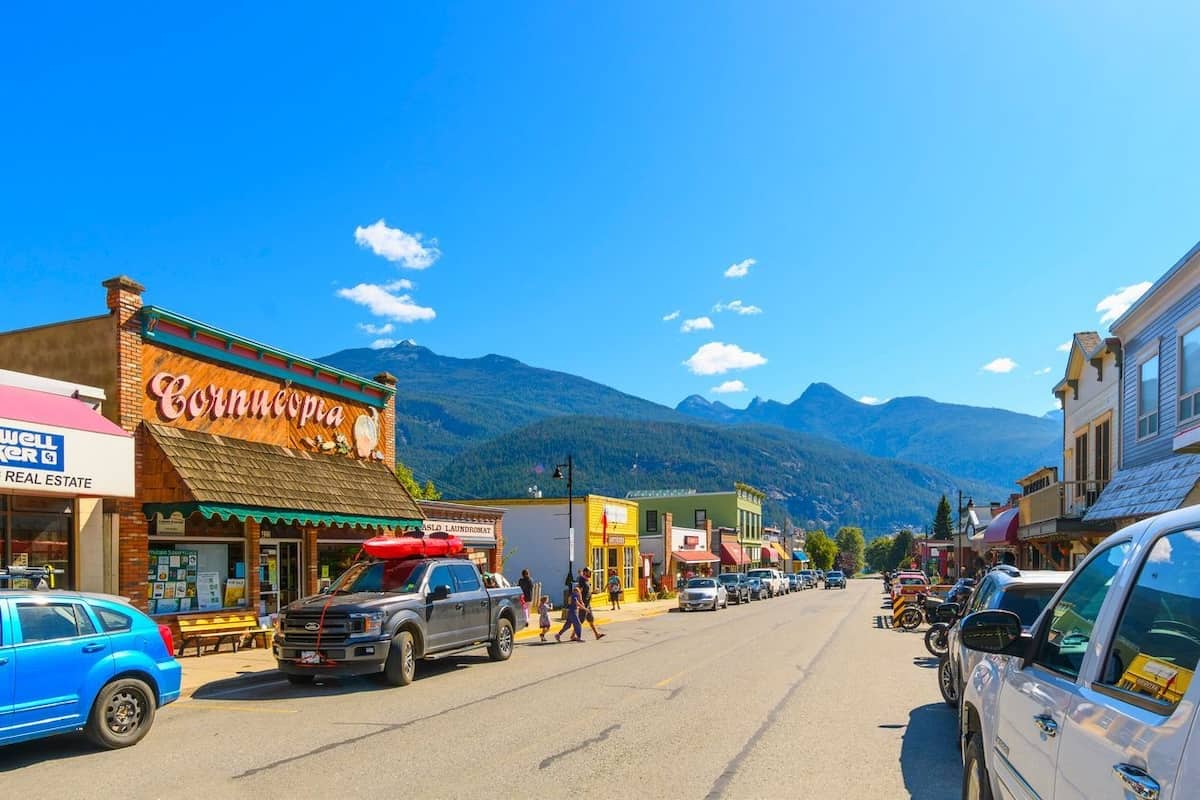 West Kootenay Unveils Key Sectors for Permanent Residency Pathway