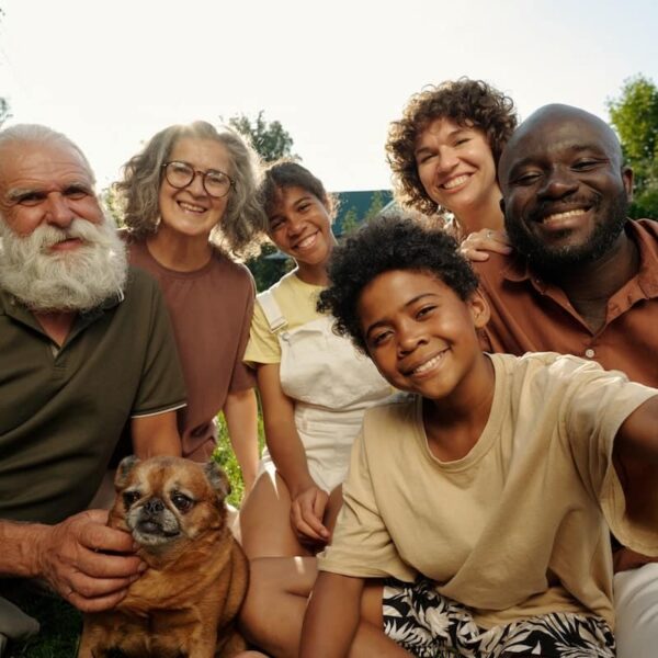 Canada Raises Financial Criteria for Hosting Parents and Grandparents