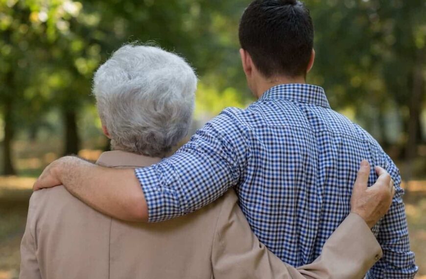Canada Revamps Income Criteria for Parents and Grandparents Program