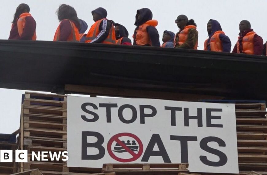 Church Leaders Denounce Refugee Effigy in Bonfire Protest