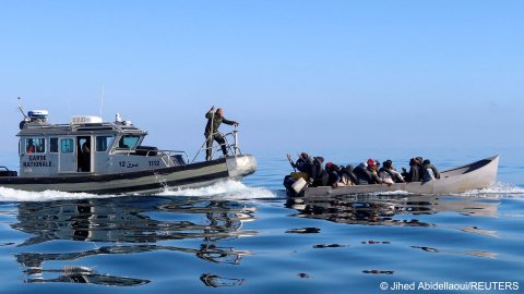 Coast Guards Accused of Leaving Migrants Behind in Mediterranean