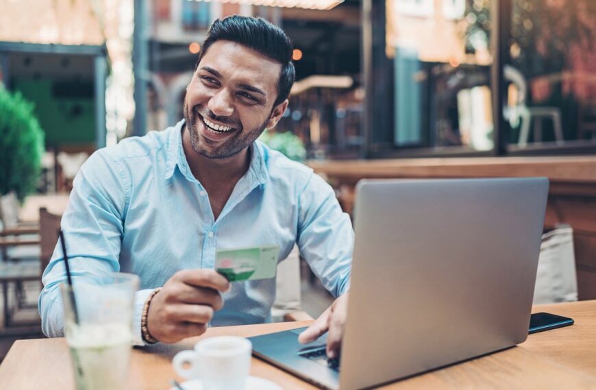 Essential Banking Tips for Newcomers in Canada: Join Our Webinar