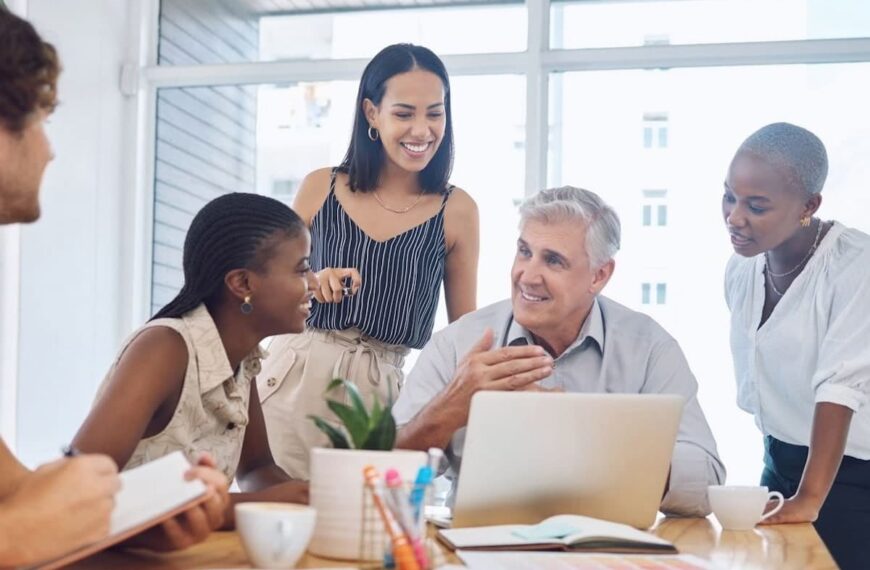 Immigrant Earnings in Canada: A Comprehensive Overview