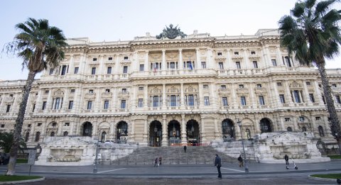 Italy's Supreme Court Raises Alarm on Asylum Centers in Albania