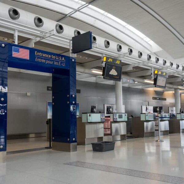 New $250 Fee for Canadians and Foreign Workers Entering US
