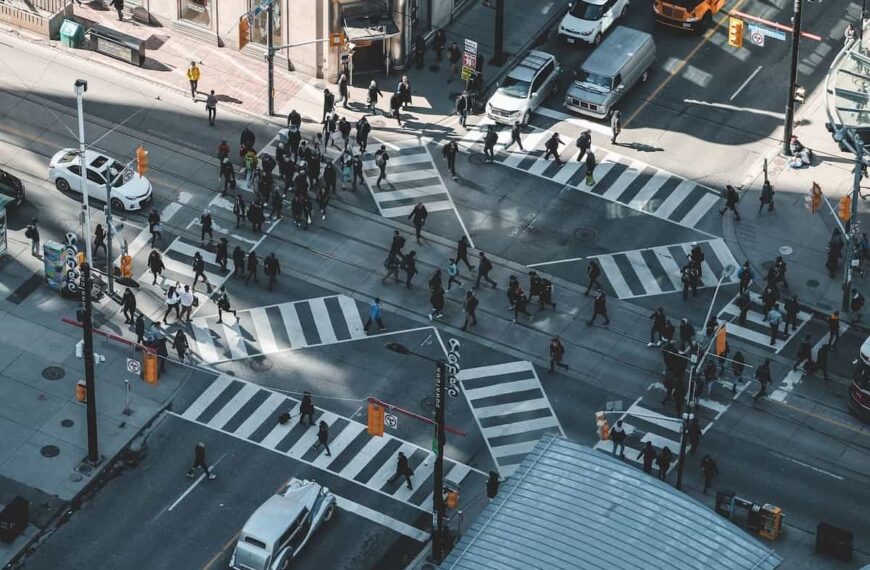 New Restrictions on Low-Wage LMIA Processing in Canada