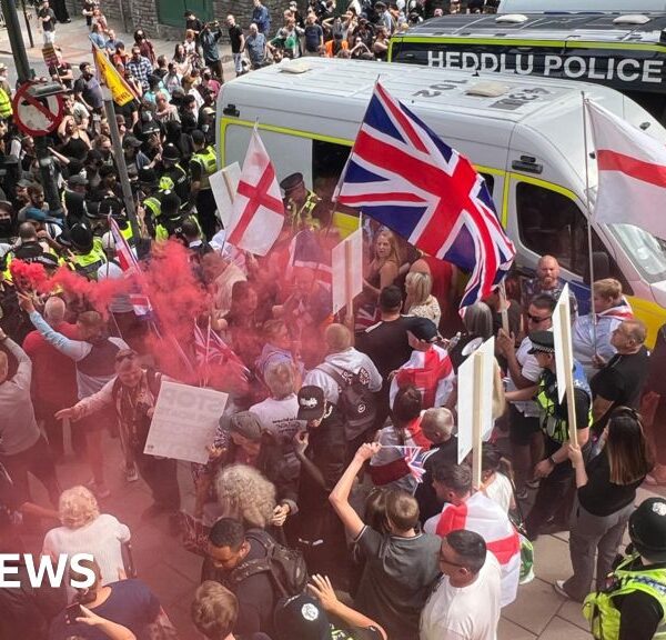 Bristol Sees Anti-Immigration March and Strong Counter-Protests