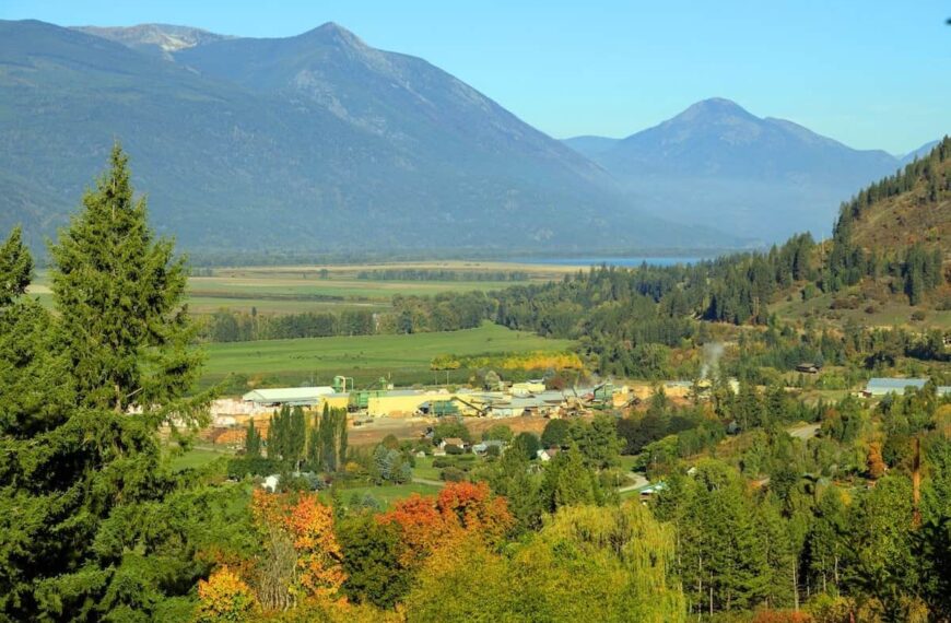 Canada Boosts Immigration Funds for Rural PR Pathways by 30%