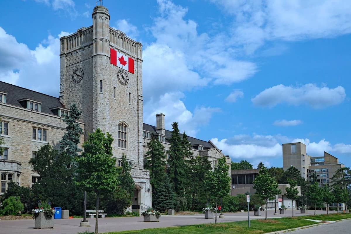 Canada Sees Significant Decline in Temporary Resident Arrivals