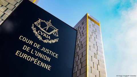 EU Court Challenges Italy's Albania Migrant Camp Initiative