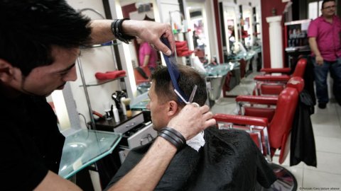 Germany's New Law Targets Illegal Work in Beauty Sector