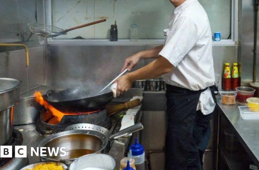Gloucester Restaurant's License Revoked Over Illegal Worker Fine