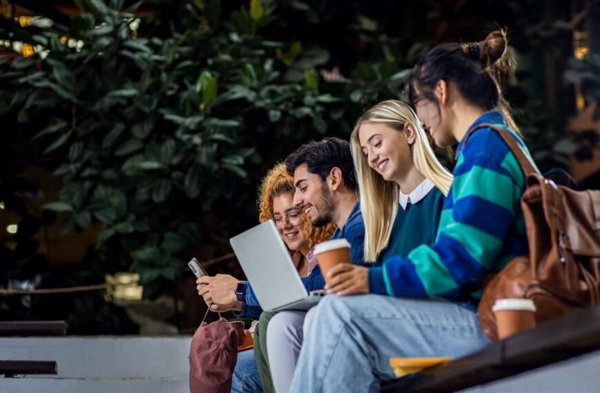 Work Permit Eligibility: When You Can Be a Part-Time Student